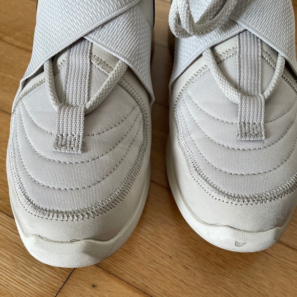 Nike Air x Fear of God (Light Bone) - Picture 8 of 10